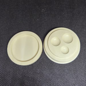 Good Quality Oil stand, 3 wells